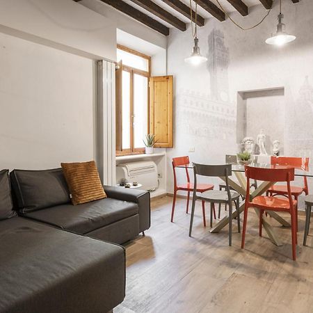 Laurel Apartment By Mmega Floransa Dış mekan fotoğraf